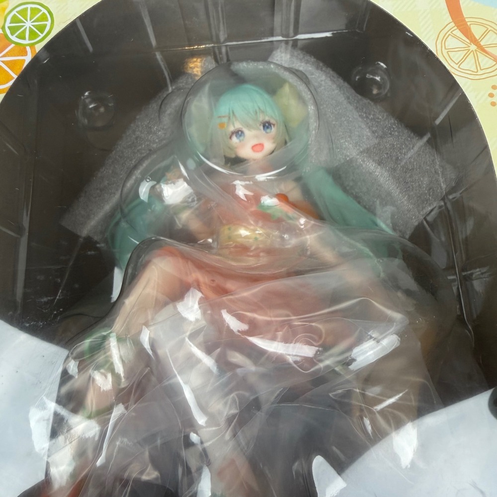 FuRyu Hatsune Miku Noodle Stopper Figure Citrus Ver Vocaloid Orange Dress NEW - Picture 5 of 7